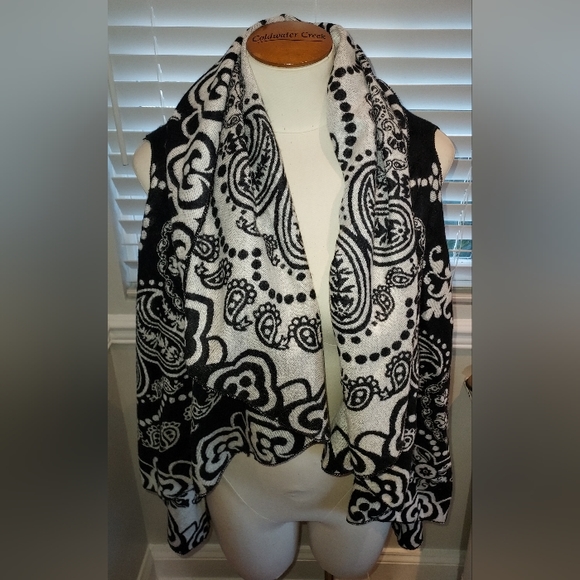 Shana Reversible Boho Print Open Front Cardigan Sweater/Poncho/Vest OS NWT - Picture 2 of 6